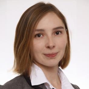 Agnieszka Konkolewska headshot